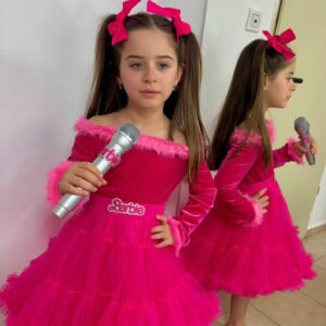 ברבי זמרת שרוולים